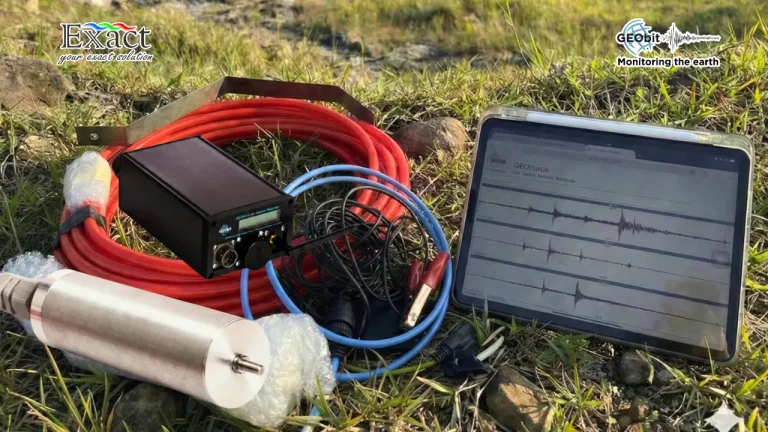 Geobit Wideband Seismometer C-100: 10s-98Hz Performance with 1500 V/m/s Sensitivity