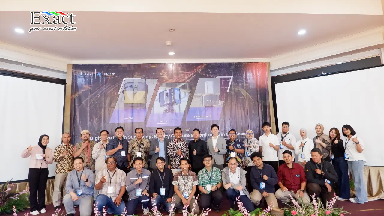 Para peserta One Day Seminar 3D Laser Scanner Topcon