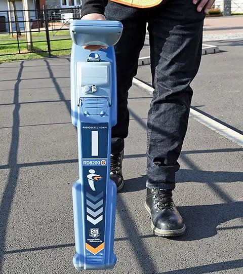 Radiodetection RD8200 [Receiver & Transmitter]